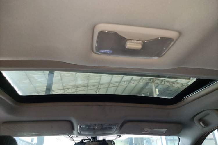Used CHANGAN CS35 2014 1.6L Automatic Luxury Model China IV Standard Headliner