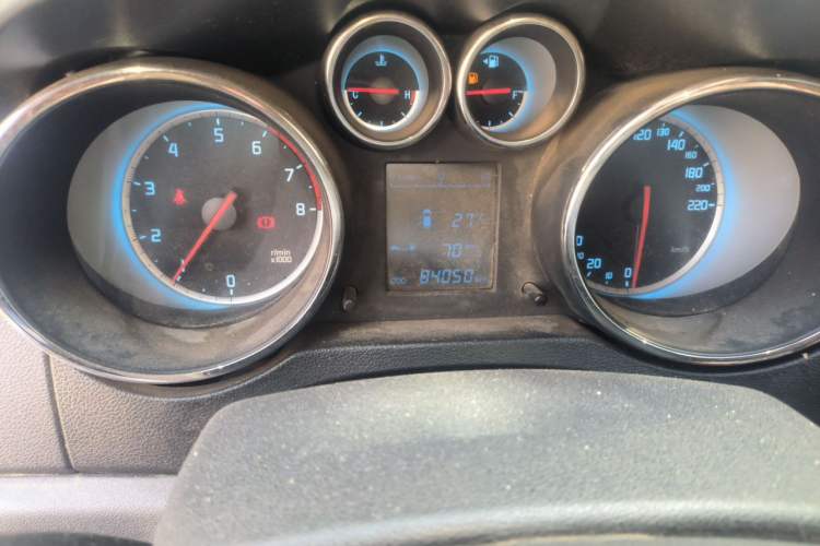Used CHANGAN CS35 2014 1.6L Manual Luxury Model China IV Standard Instrument Cluster