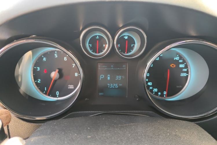 Used CHANGAN CS35 2014 1.6L Automatic Luxury Model China V Standard Instrument Cluster