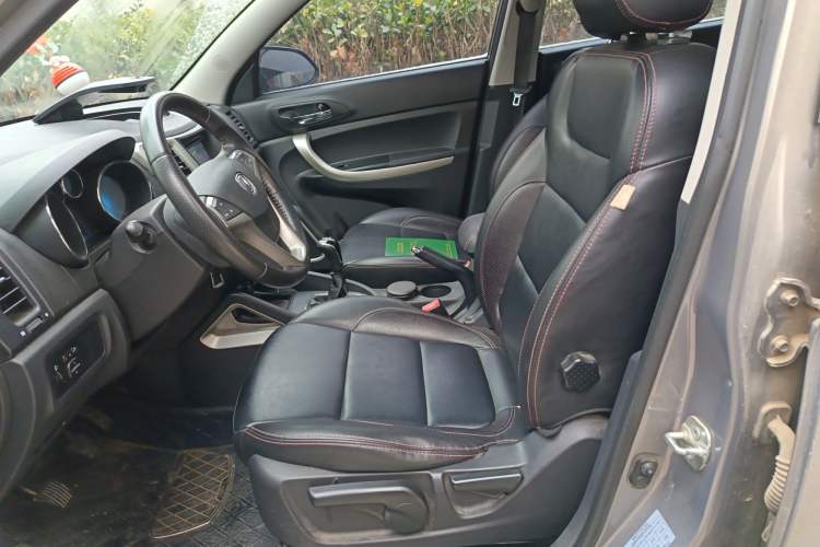 Used CHANGAN CS35 2014 1.6L Manual Luxury Model China IV Standard Left Front Seat