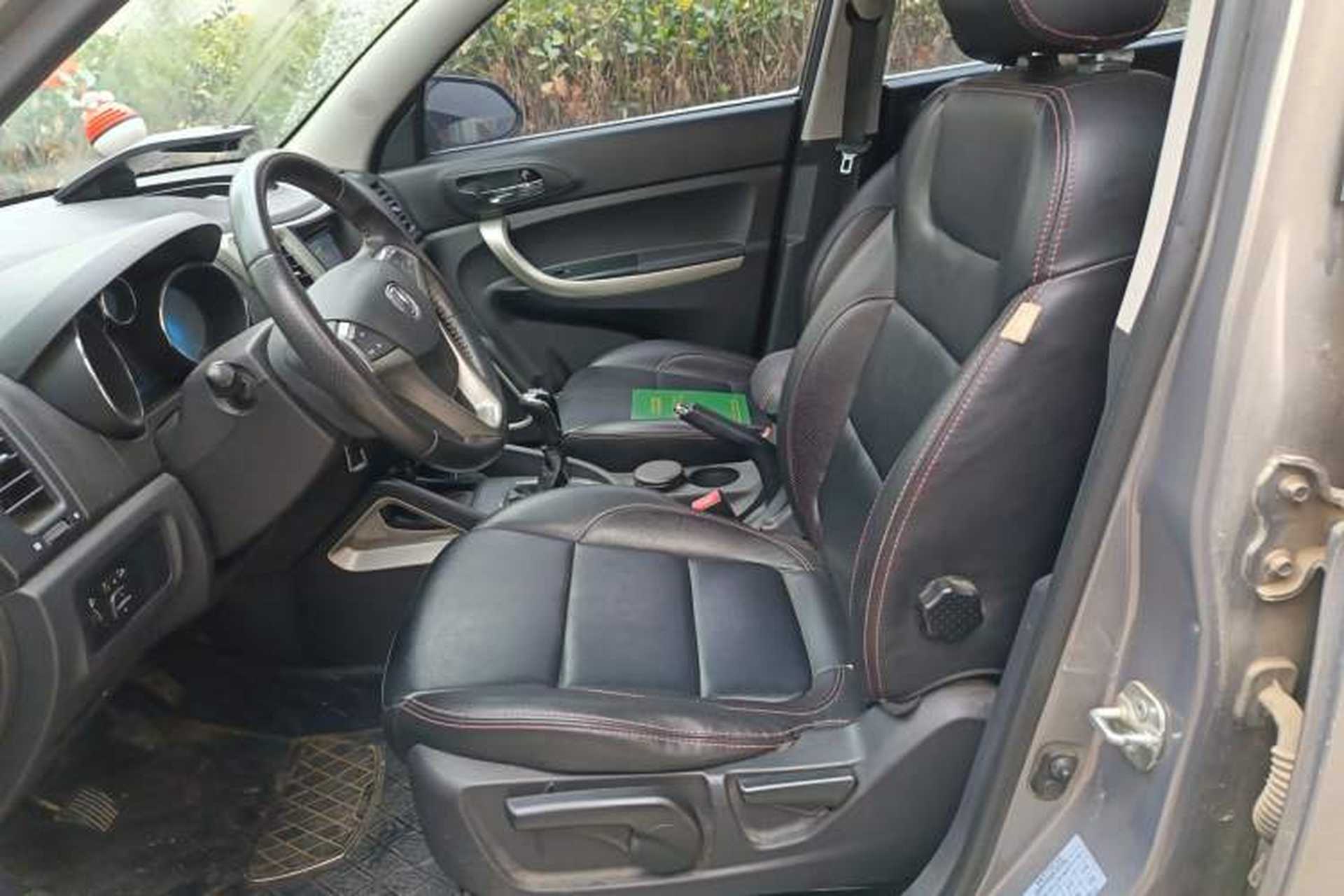 Used CHANGAN CS35 2014 1.6L Manual Luxury Model China IV Standard Left Front Seat