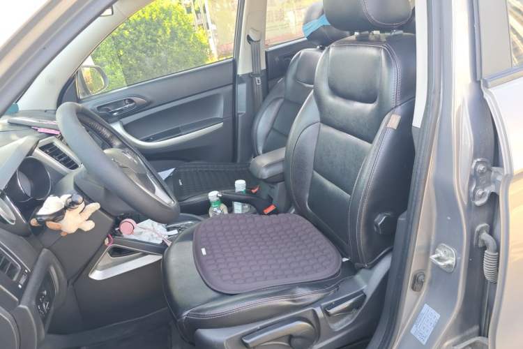 Used CHANGAN CS35 2014 1.6L Automatic Luxury Model China V Standard Left Front Seat