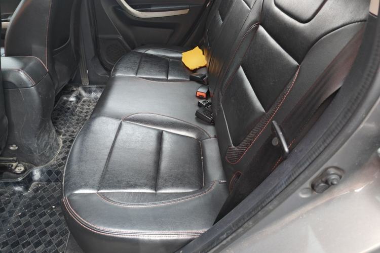 Used CHANGAN CS35 2014 1.6L Manual Luxury Model China IV Standard Left Rear Seat