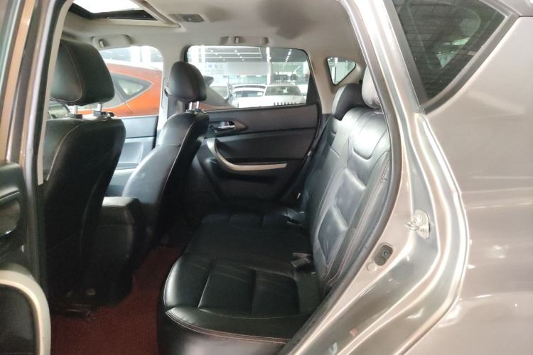 Used CHANGAN CS35 2014 1.6L Automatic Luxury Model China IV Standard Left Rear Seat