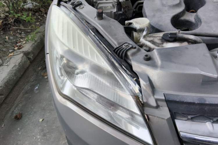 Used CHANGAN CS35 2014 1.6L Manual Luxury Navigation Model China V Standard Right Front Headlight