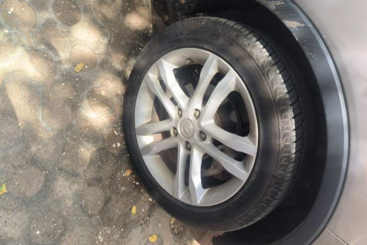 Used CHANGAN CS35 2014 1.6L Manual Luxury Model China IV Standard Right Front Wheel Hub