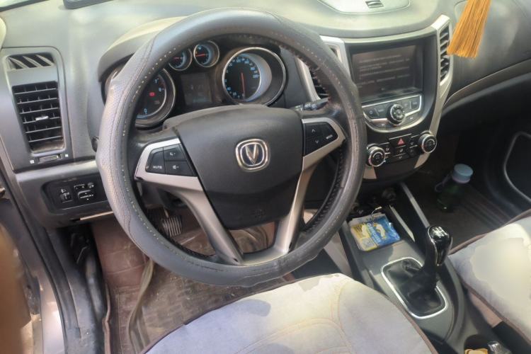 Used CHANGAN CS35 2014 1.6L Manual Luxury Model China IV Standard Steering Wheel