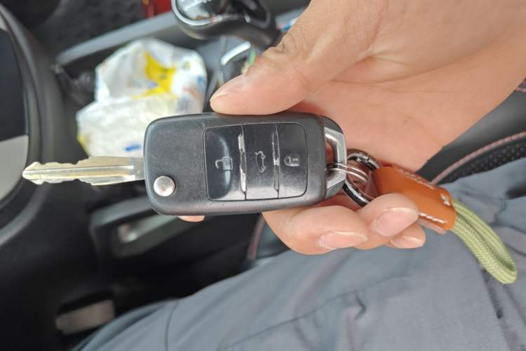 Used CHANGAN CS35 2014 1.6L Manual Luxury Model China IV Standard Vehicle Key
