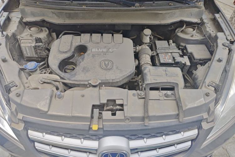 Used CHANGAN CS35 2014 1.6L Manual Luxury Model China IV Standard Engine Bay