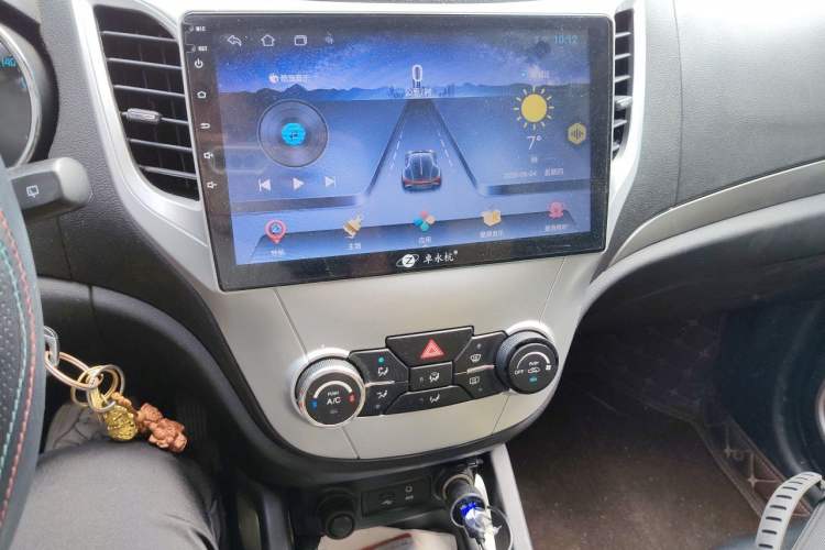 Used CHANGAN CS35 2014 1.6L Manual Comfort Version China IV Standard Audio And AC Panel