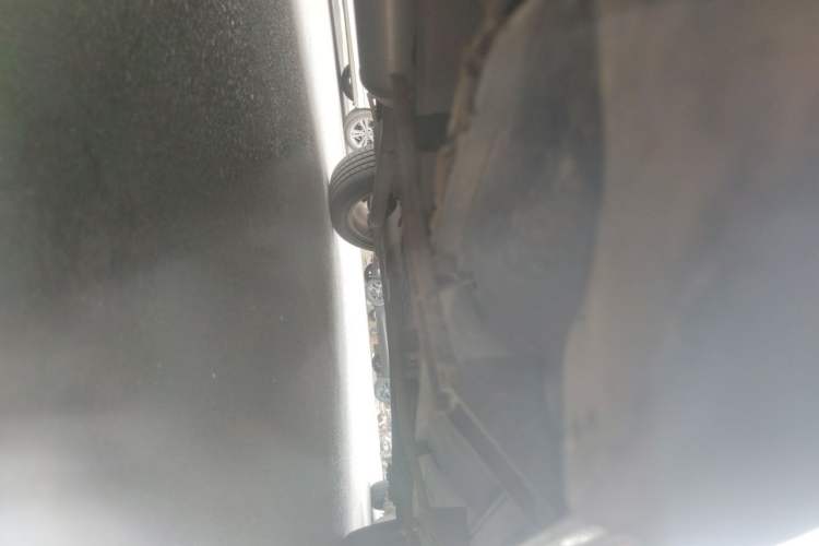 Used CHANGAN CS35 2014 1.6L Automatic Luxury Model China IV Standard Chassis Front Left