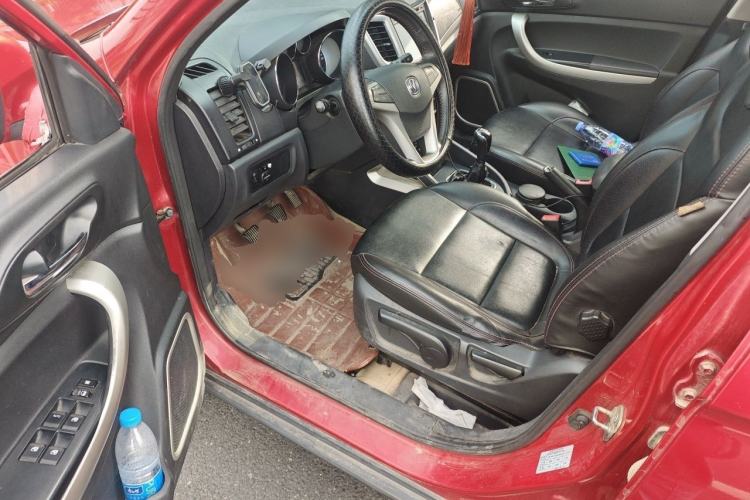 Used CHANGAN CS35 2014 1.6L Manual Luxury Model China IV Standard Driver Seat