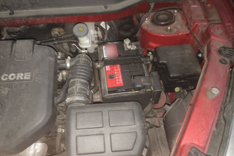 Used CHANGAN CS35 2014 1.6L Automatic Luxury Model China IV Standard Engine Bay Left