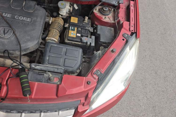Used CHANGAN CS35 2014 1.6L Automatic Luxury Model China IV Standard Engine Bay Left