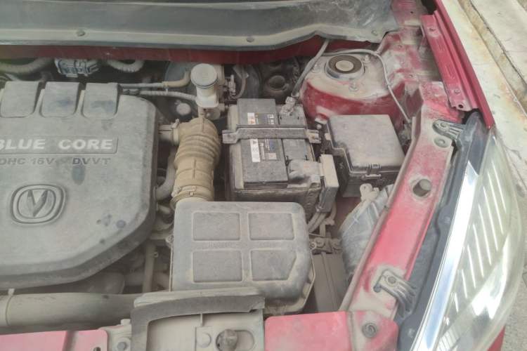 Used CHANGAN CS35 2014 1.6L Automatic Luxury Model China IV Standard Engine Bay Left