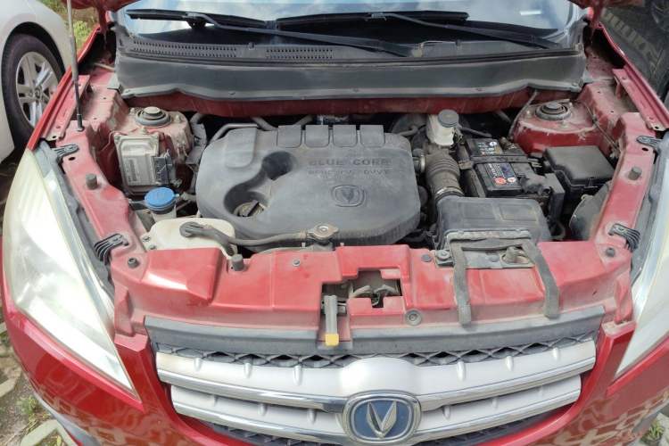 Used CHANGAN CS35 2014 1.6L Manual Comfort Version China IV Standard Engine Bay