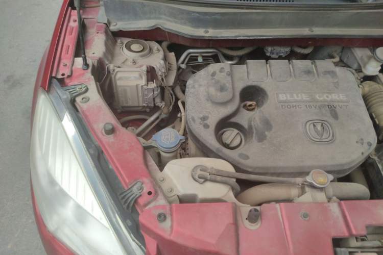 Used CHANGAN CS35 2014 1.6L Automatic Luxury Model China IV Standard Engine Bay Right