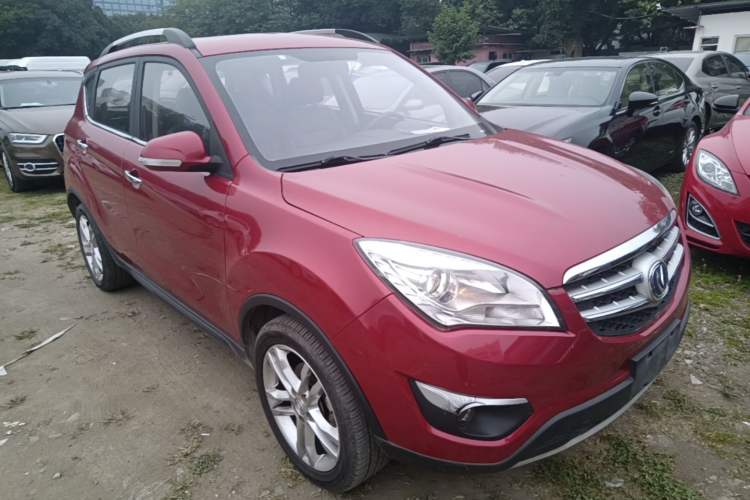 Used CHANGAN CS35 2014 1.6L Automatic Luxury Navigation Model China IV Standard Exterior 1