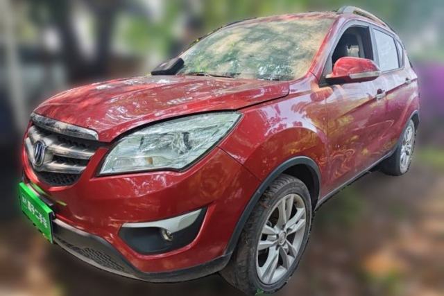 Used CHANGAN CS35 2014 1.6L Automatic Luxury Navigation Model China IV Standard