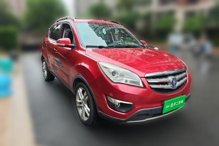 Used CHANGAN CS35 2014 1.6L Manual Luxury Model China V Standard Front Right 45 Deg