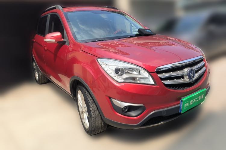 Used CHANGAN CS35 2014 1.6L Manual Luxury Navigation Model China IV Standard Front Right 45 Deg