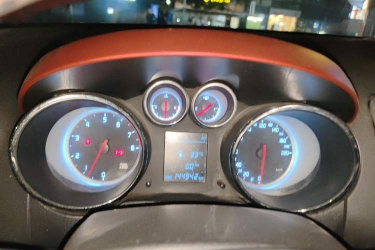 Used CHANGAN CS35 2014 1.6L Manual Luxury Navigation Model China IV Standard Instrument Cluster