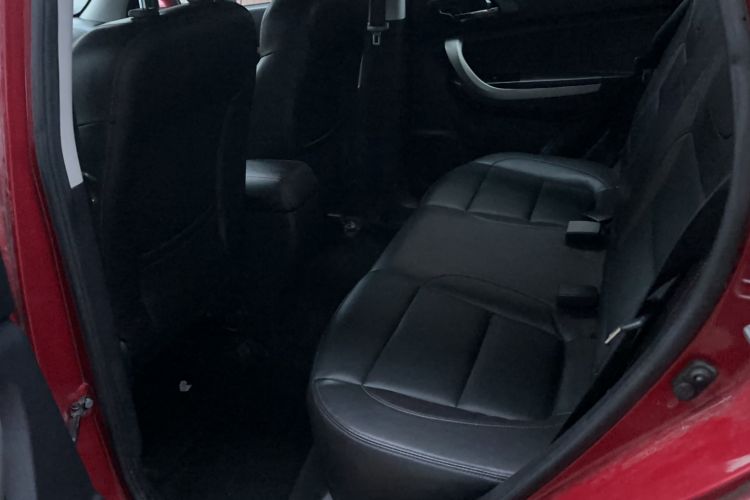 Used CHANGAN CS35 2014 1.6L Automatic Luxury Model China IV Standard Interior 1