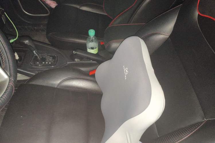 Used CHANGAN CS35 2014 1.6L Automatic Luxury Model China IV Standard Left Front Seat