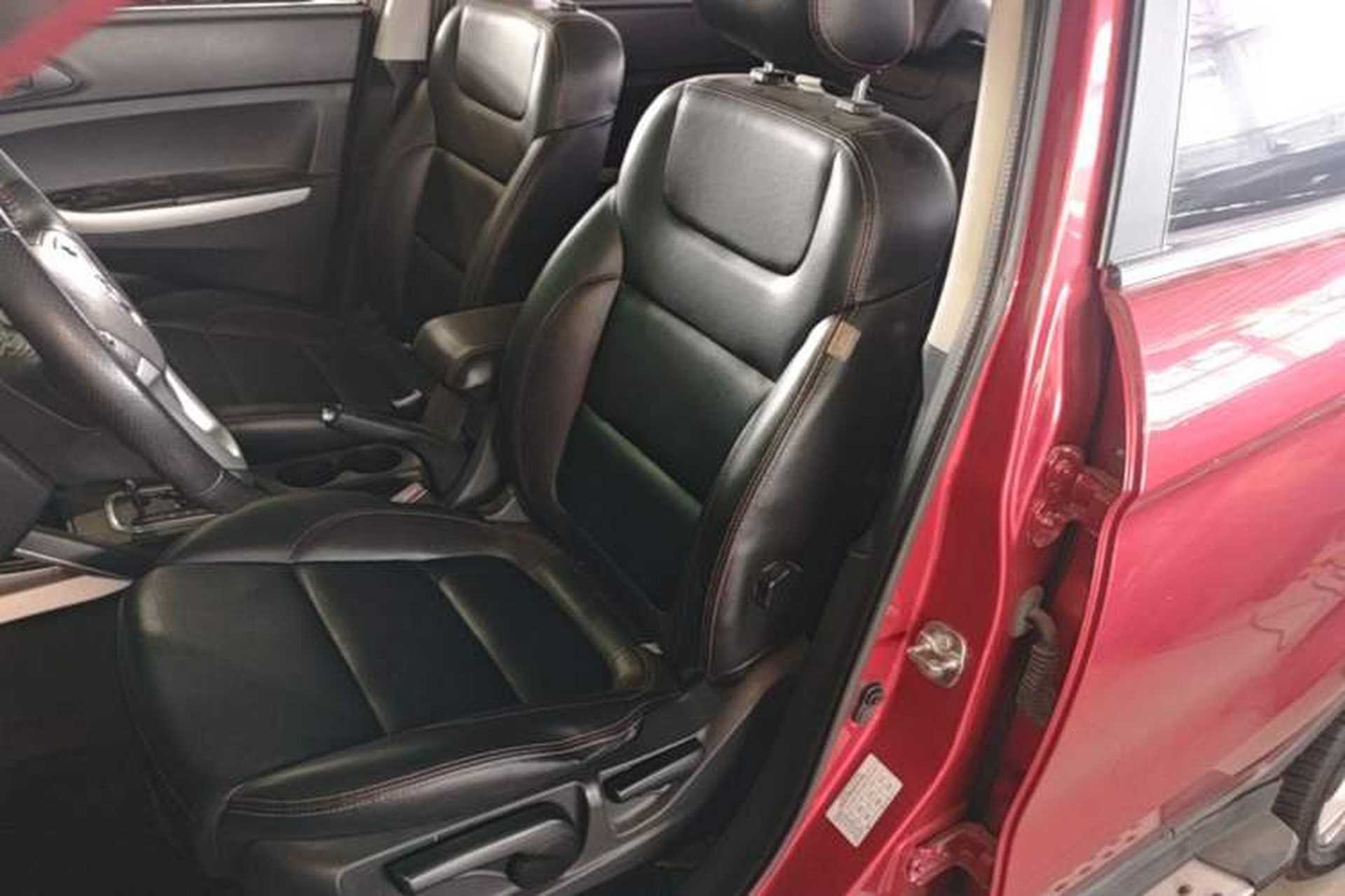 Used CHANGAN CS35 2014 1.6L Automatic Luxury Navigation Model China IV Standard Left Front Seat