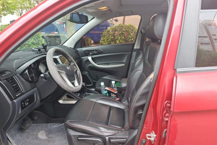 Used CHANGAN CS35 2014 1.6L Automatic Luxury Model China IV Standard Left Front Seat