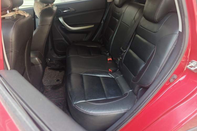 Used CHANGAN CS35 2014 1.6L Manual Luxury Model China IV Standard Left Rear Seat