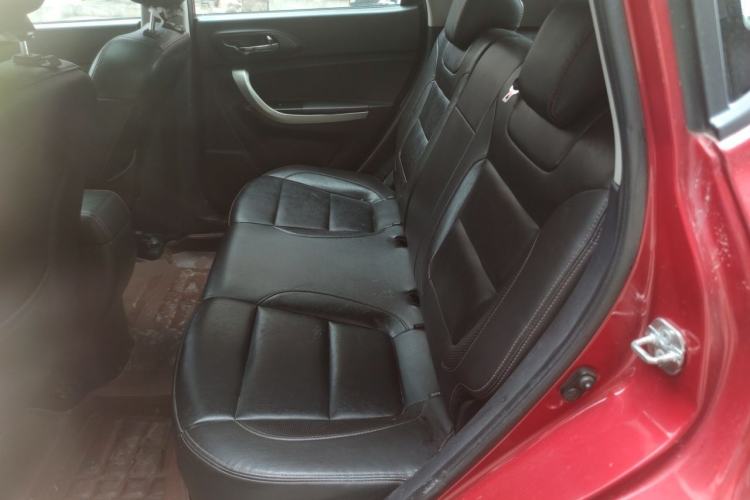 Used CHANGAN CS35 2014 1.6L Automatic Luxury Model China IV Standard Left Rear Seat
