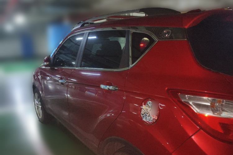 Used CHANGAN CS35 2014 1.6L Automatic Luxury Model China IV Standard Rear Left 45 Deg