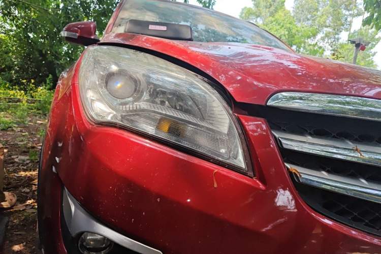 Used CHANGAN CS35 2014 1.6L Automatic Luxury Navigation Model China IV Standard Right Front Headlight