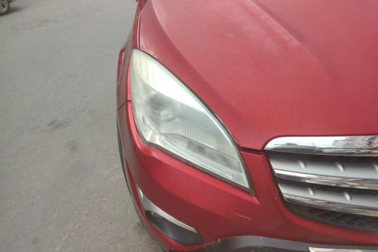 Used CHANGAN CS35 2014 1.6L Automatic Luxury Model China IV Standard Right Front Headlight