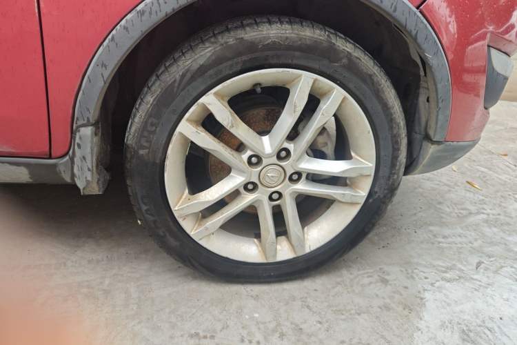 Used CHANGAN CS35 2014 1.6L Manual Luxury Model China IV Standard Right Front Wheel Hub