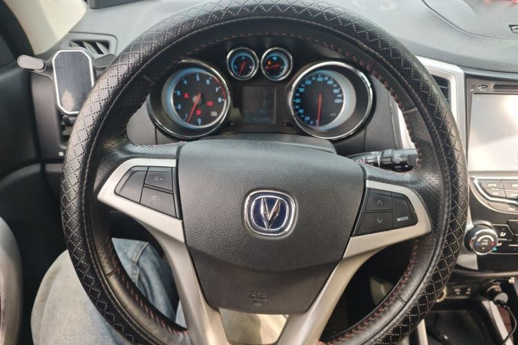 Used CHANGAN CS35 2014 1.6L Manual Luxury Model China IV Standard Steering Wheel