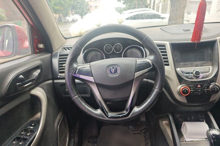 Used CHANGAN CS35 2014 1.6L Manual Luxury Model China IV Standard Steering Wheel