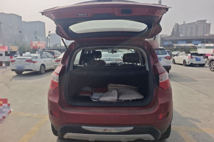 Used CHANGAN CS35 2014 1.6L Manual Luxury Model China IV Standard Trunk