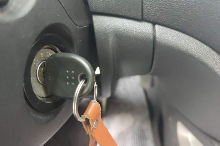 Used CHANGAN CS35 2014 1.6L Automatic Luxury Model China IV Standard Vehicle Key