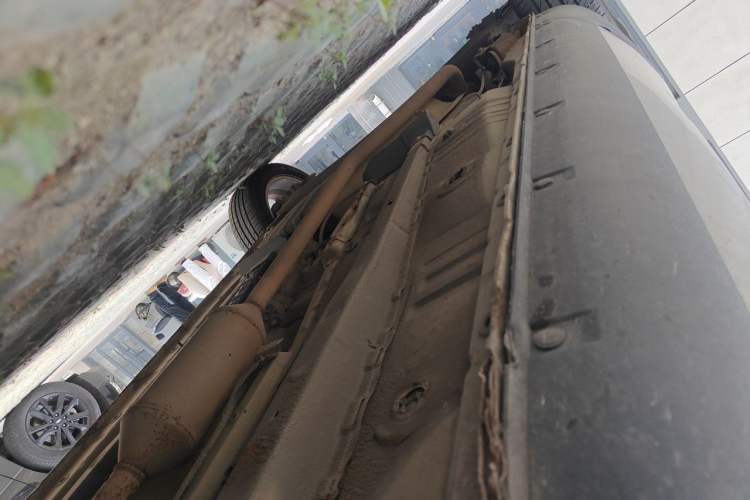 Used CHANGAN CS35 2014 1.6L Automatic Luxury Model China V Standard Chassis Front Right