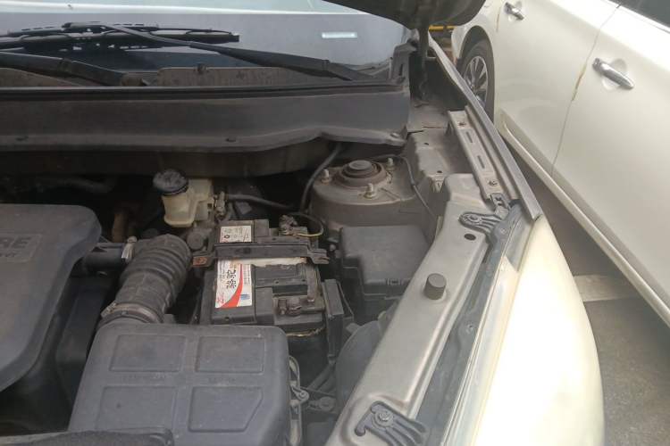 Used CHANGAN CS35 2014 1.6L Manual Luxury Model China V Standard Engine Bay Left