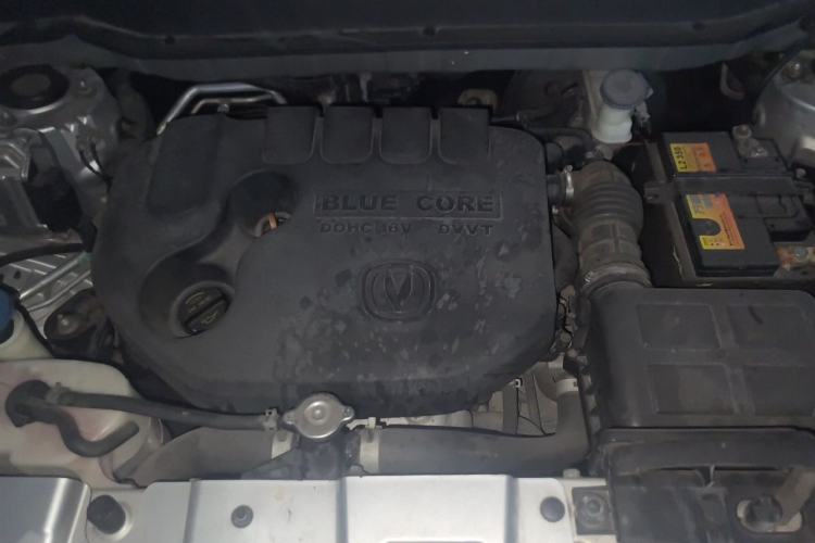 Used CHANGAN CS35 2014 1.6L Automatic Luxury Model China IV Standard Engine Bay