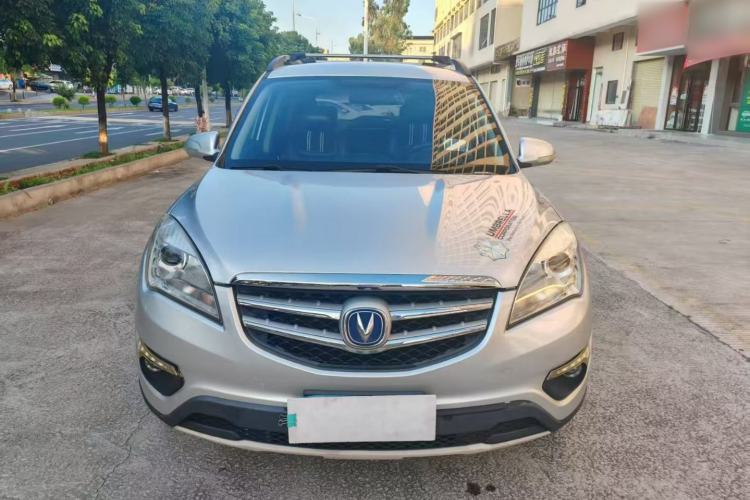 Used CHANGAN CS35 2014 1.6L Automatic Luxury Model China IV Standard Exterior 1