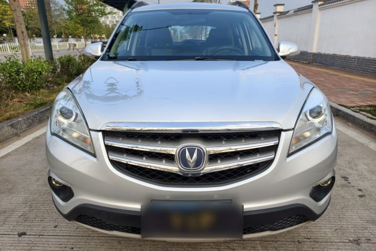 Used CHANGAN CS35 2014 1.6L Manual Luxury Model China IV Standard Exterior 4
