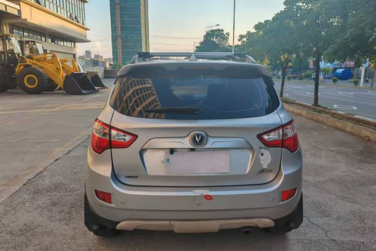 Used CHANGAN CS35 2014 1.6L Automatic Luxury Model China IV Standard Exterior 4