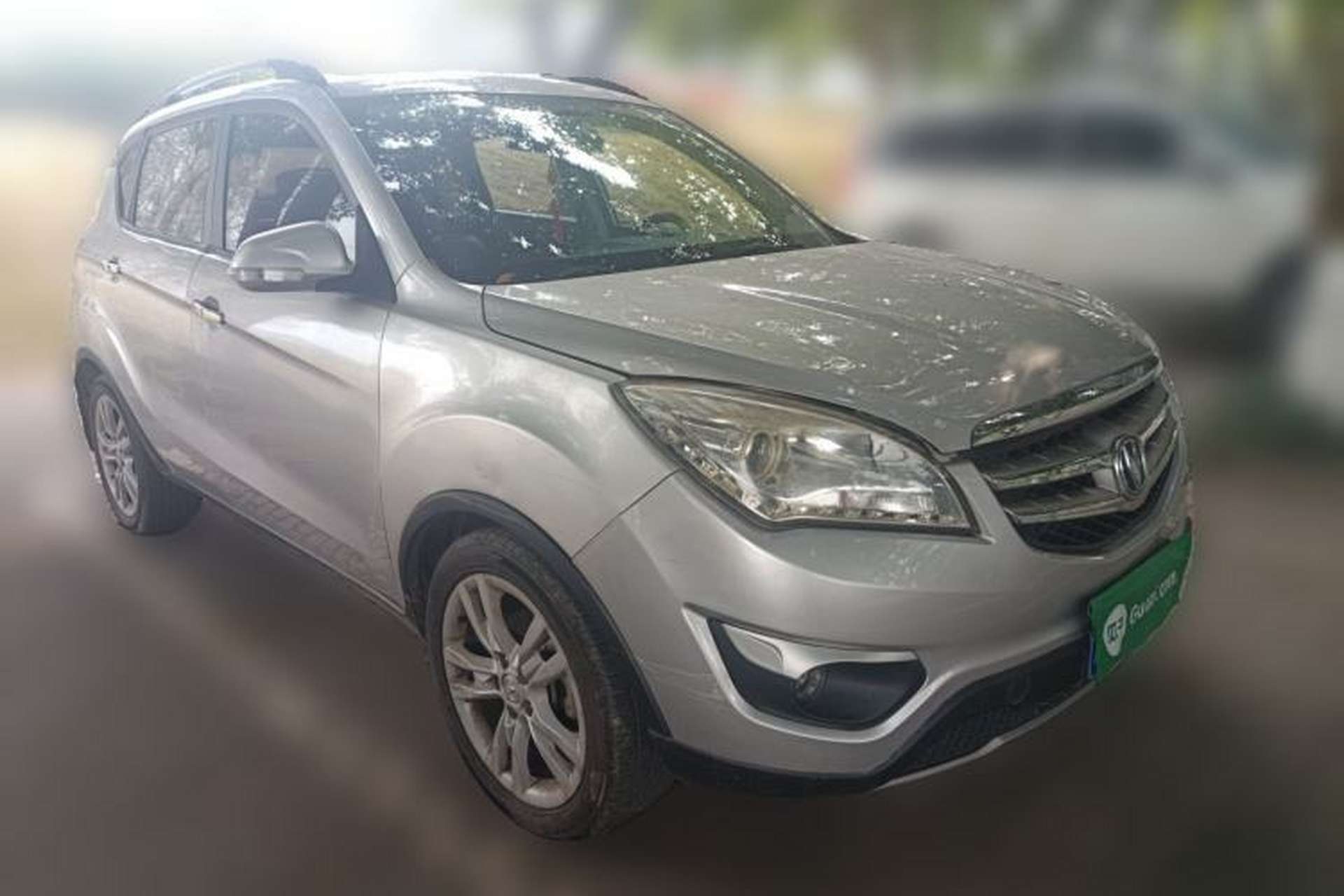 Used CHANGAN CS35 2014 1.6L Automatic Luxury Model China IV Standard Front Right 45 Deg