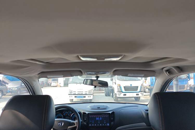 Used CHANGAN CS35 2014 1.6L Manual Luxury Model China IV Standard Headliner