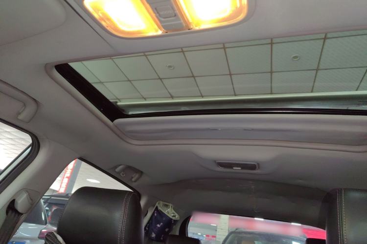Used CHANGAN CS35 2014 1.6L Automatic Luxury Model China IV Standard Headliner