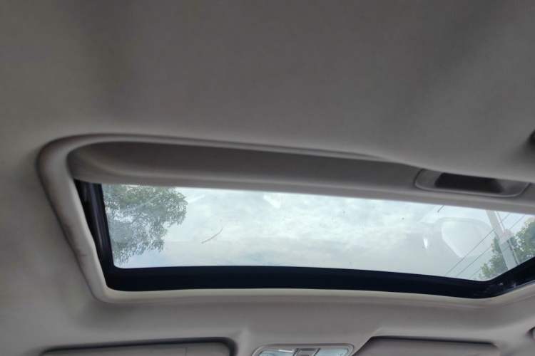 Used CHANGAN CS35 2014 1.6L Manual Luxury Model China V Standard Headliner